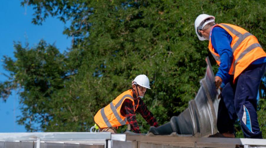 Professional residential roofers in College Corner, OH